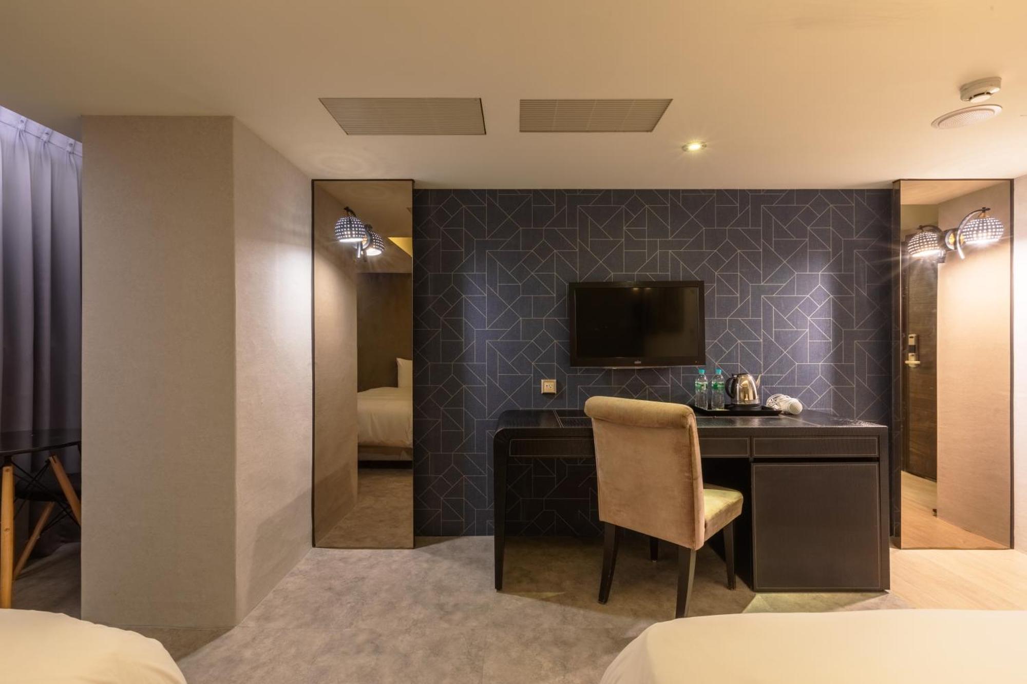 Ren Mei Fashion Hotel Tajcshung Szoba fotó