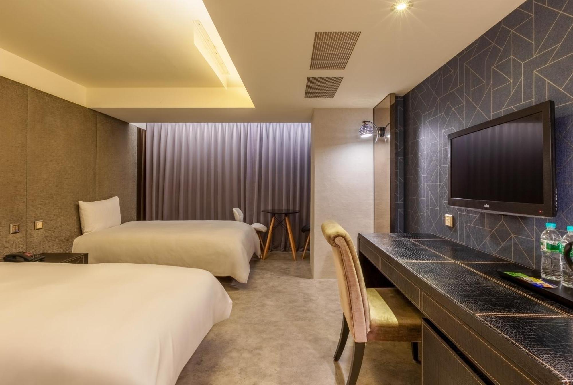Ren Mei Fashion Hotel Tajcshung Szoba fotó