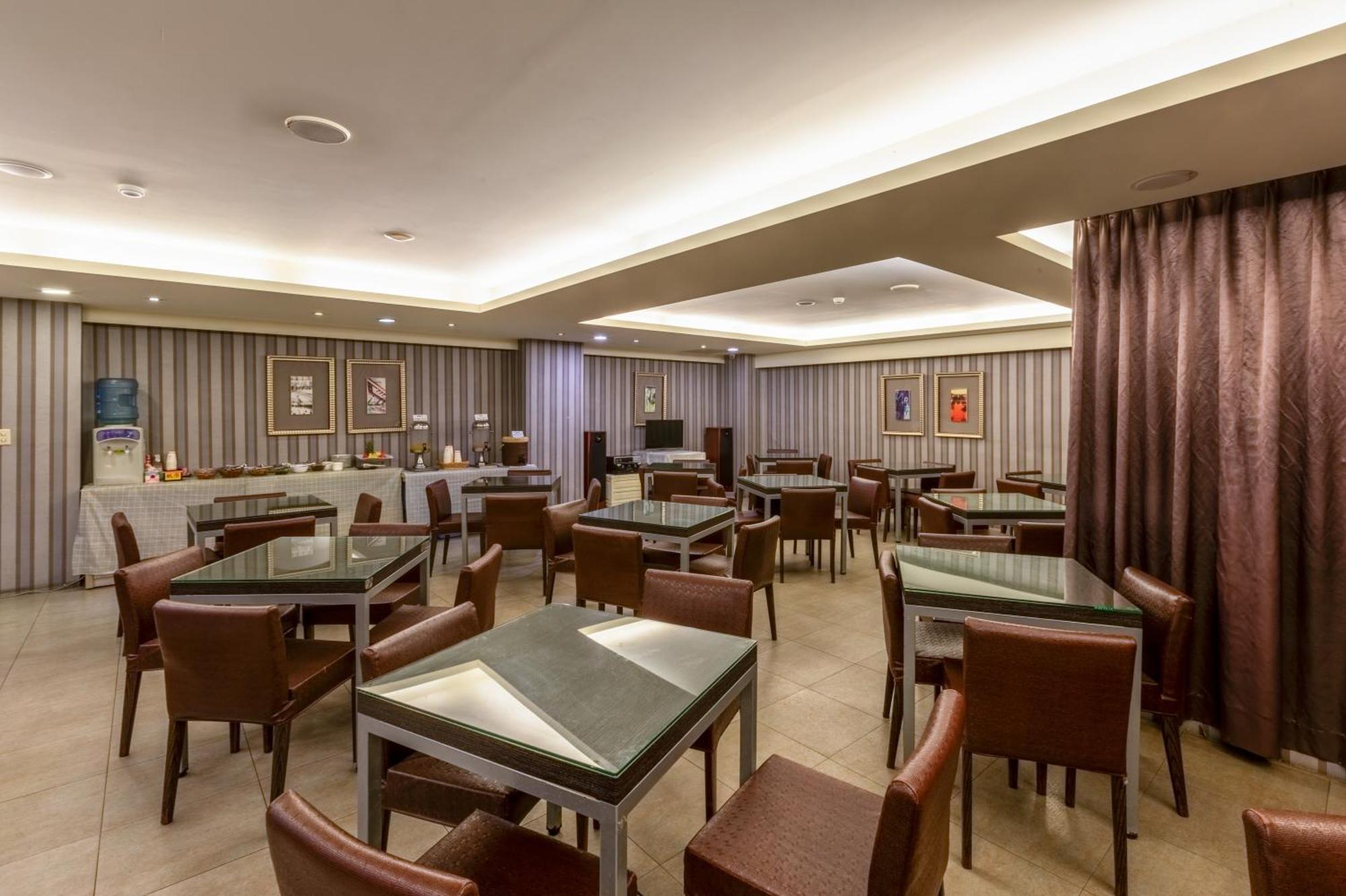 Ren Mei Fashion Hotel Tajcshung Kültér fotó