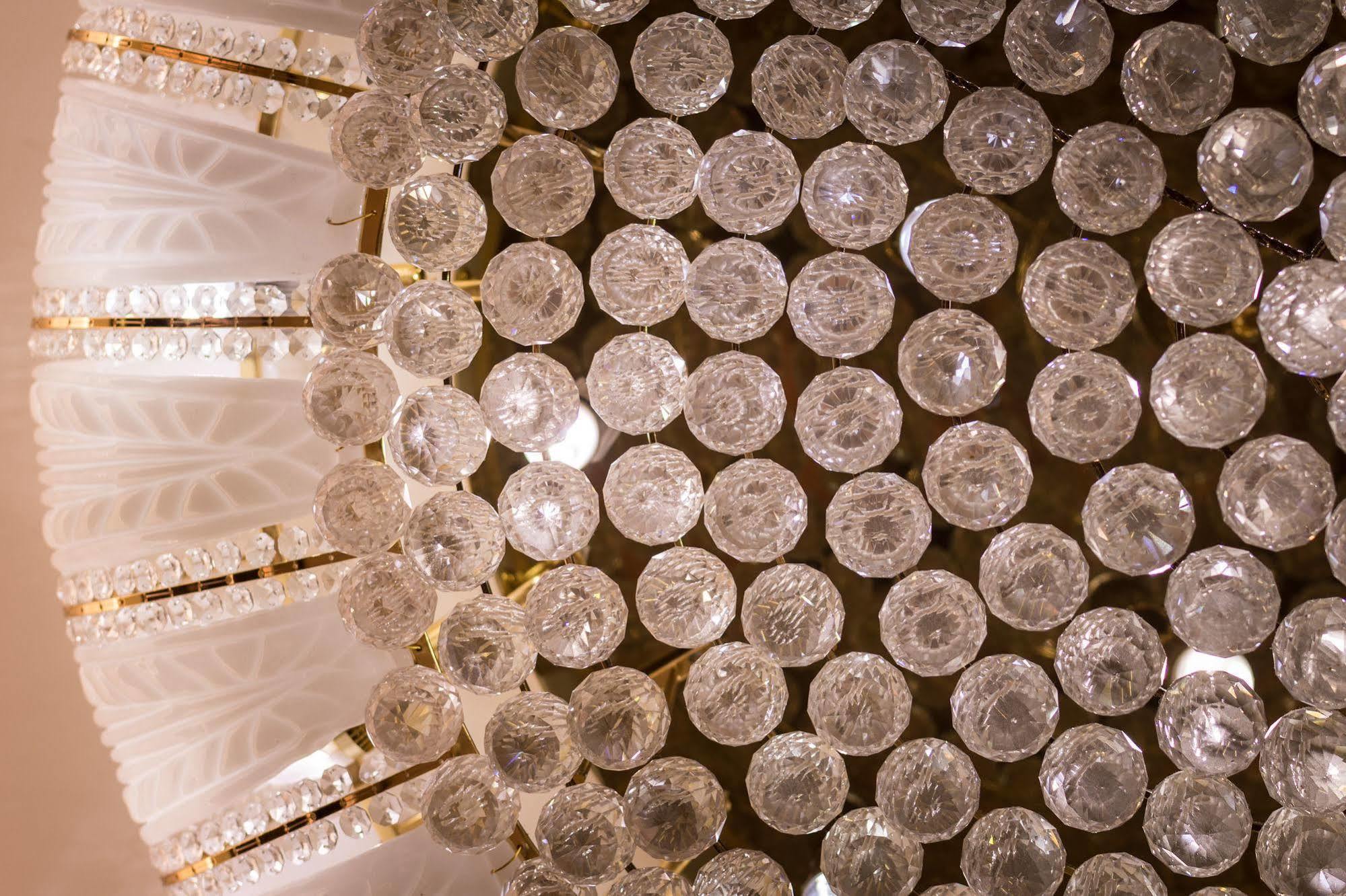 Ren Mei Fashion Hotel Tajcshung Kültér fotó