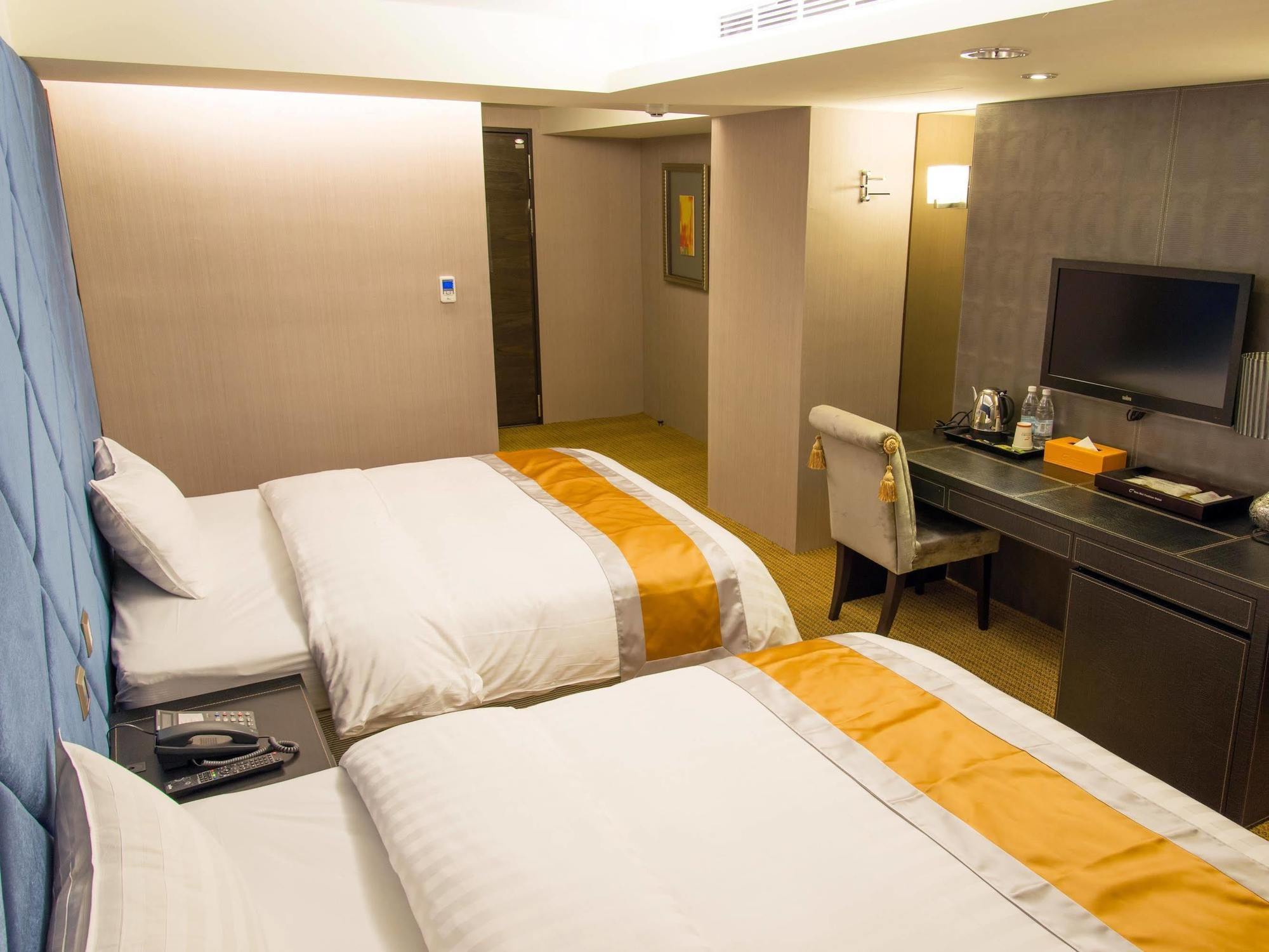 Ren Mei Fashion Hotel Tajcshung Kültér fotó